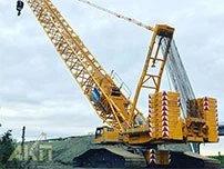 avtokran dla raboti v Рошале